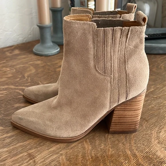 Marc Fisher Oshay Boots - Picture 5 of 11